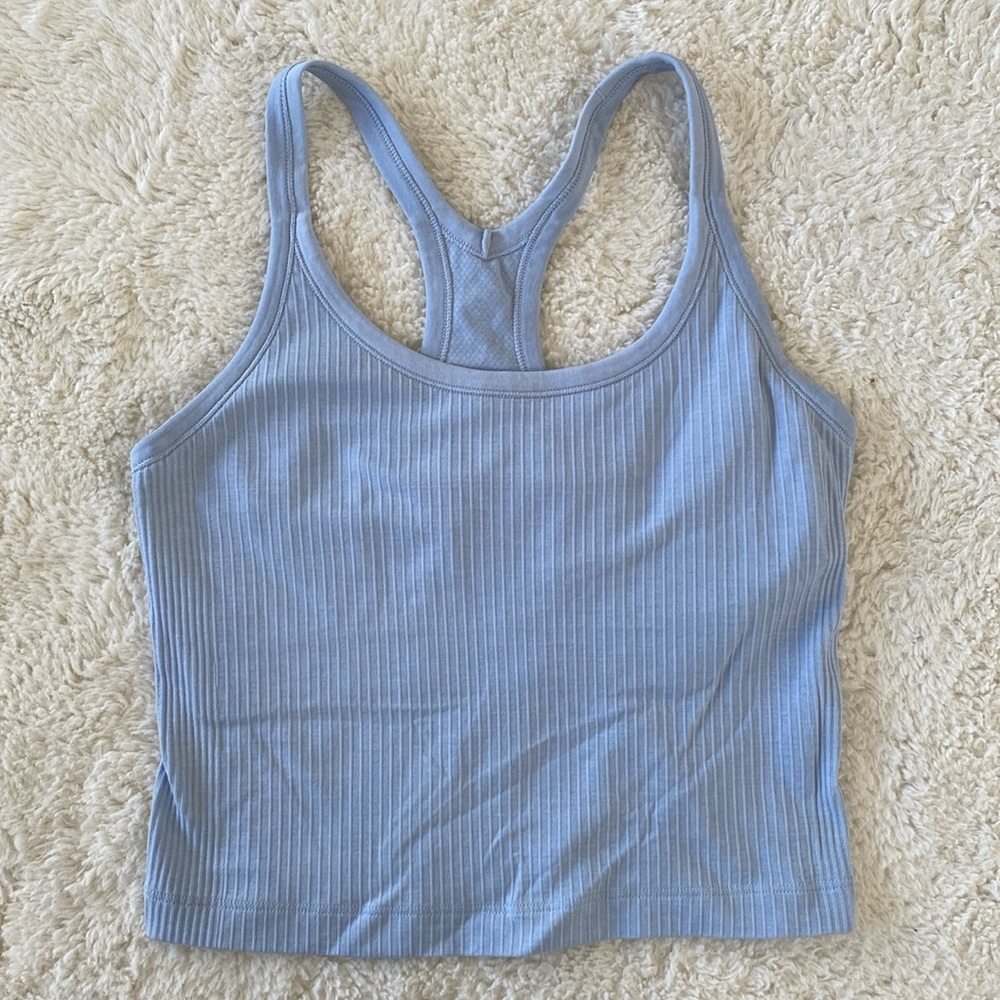 ❤️ Lululemon Ebb to Street Tank Cropped in Blue Linen Size 6 NWOT